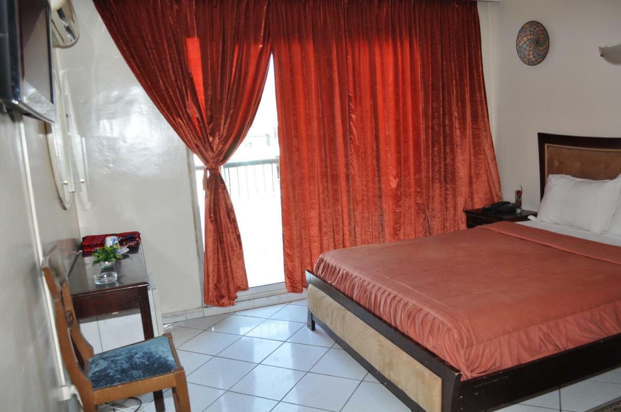 Hotel Salim 3*